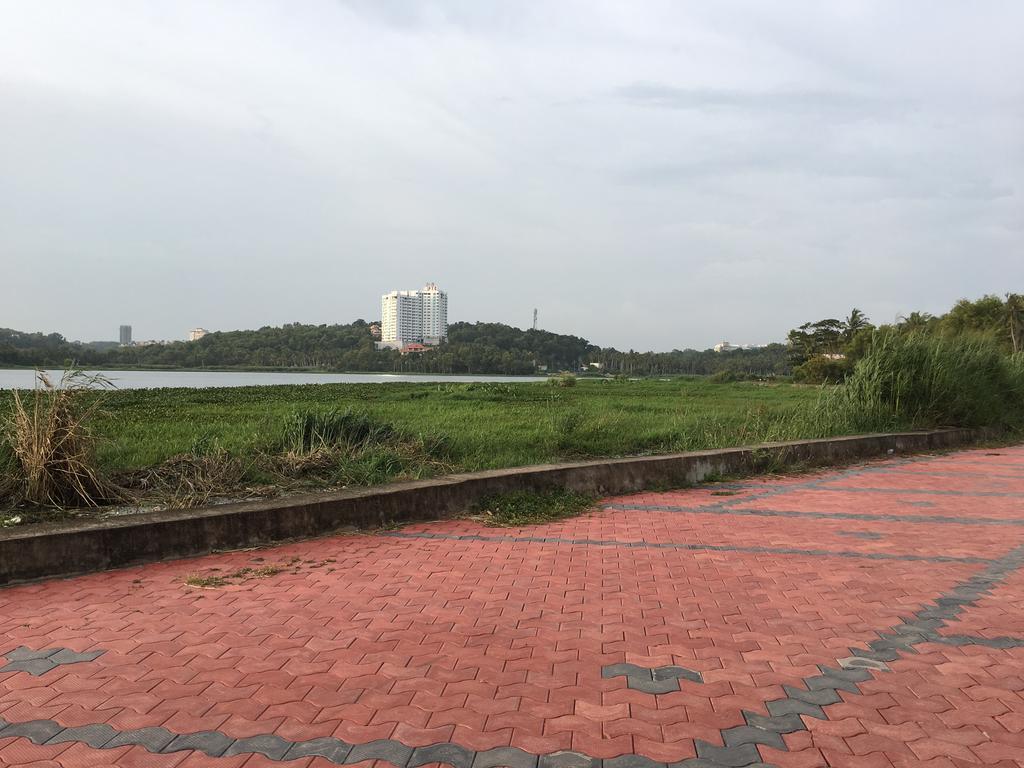 Rams Guest House Near Lulu Mall Thiruvananthapuram Exterior foto